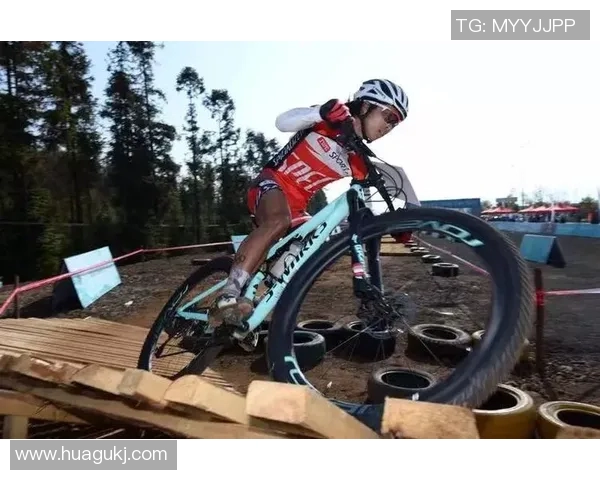 深圳篮球队的拼搏之路：一段不屈不挠的奋斗纪实与荣耀回顾